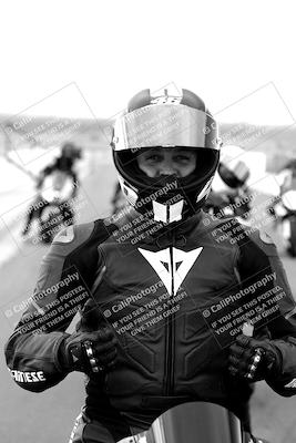 media/Mar-28-2022-Superbike Trackdays (Mon) [[b8603d0f67]]/Around the Pits/